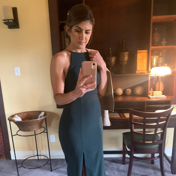 Meet your Posher, Kylie - Picture 3 of 3